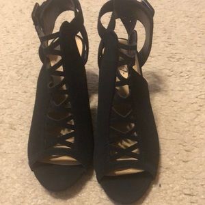 YNot Wedge Heels (size 8M) Black